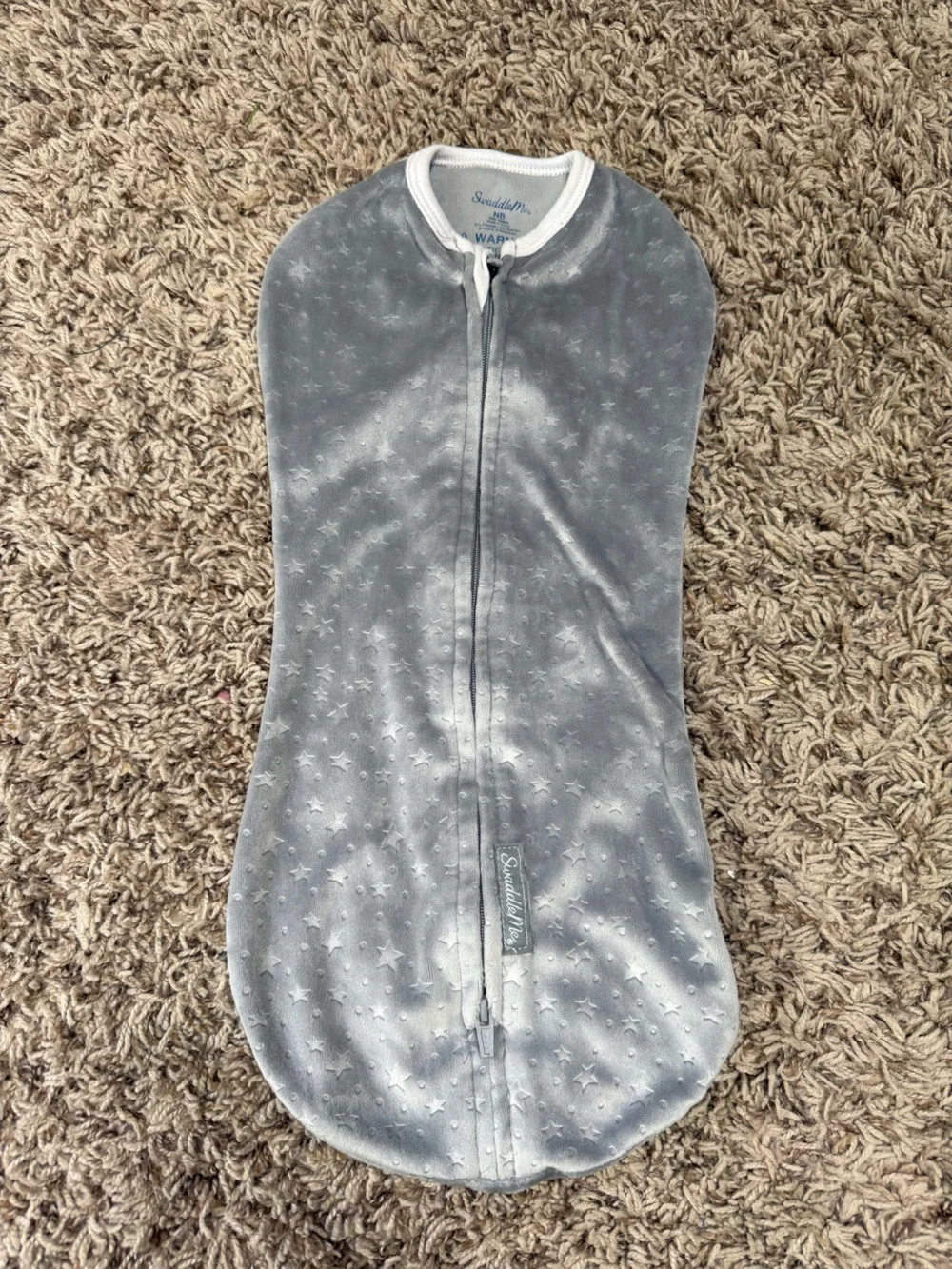SwaddleMe Gray Star Print Zip Front Swaddle Sack